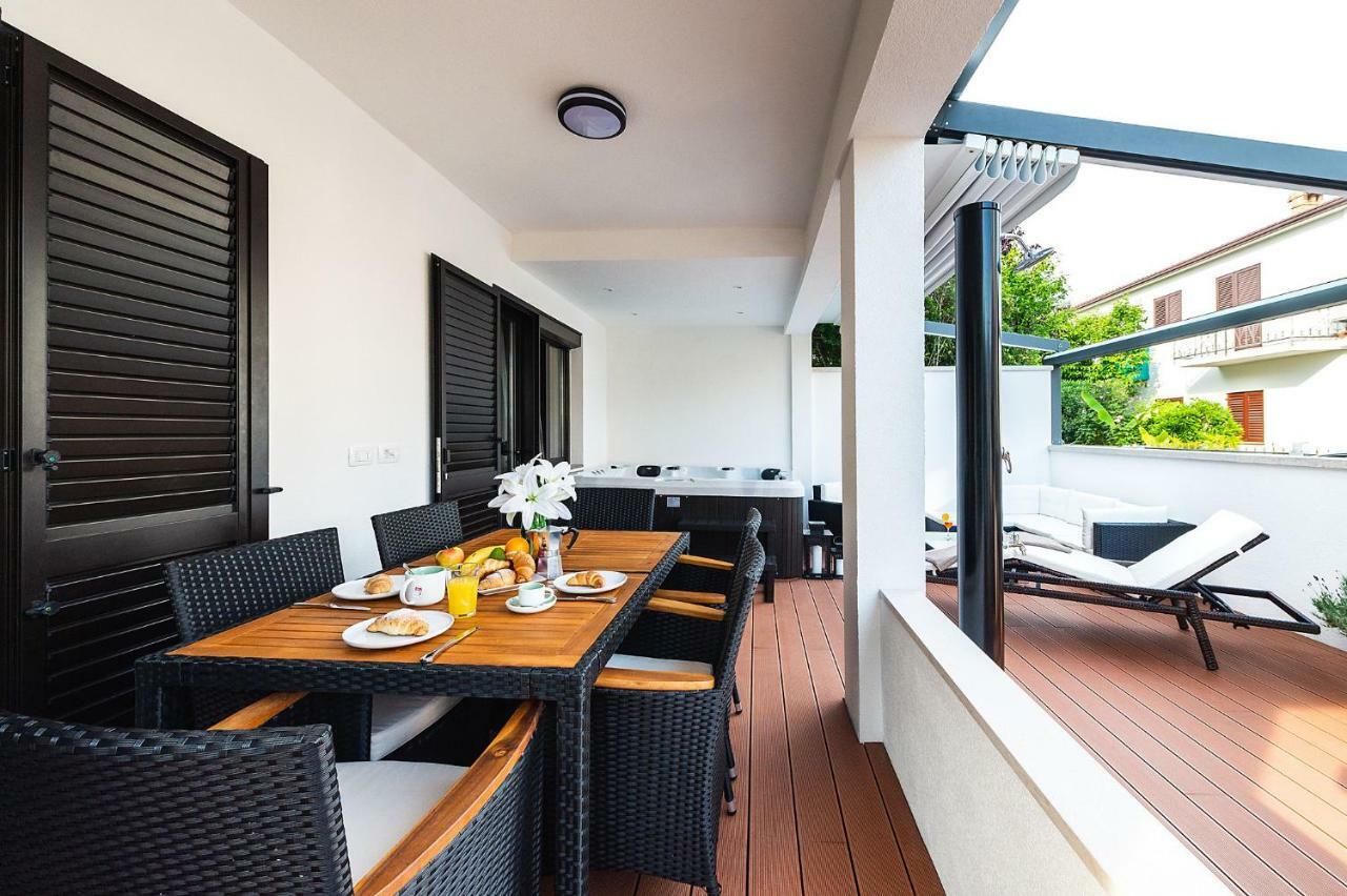 Apartment Auretta Novigrad  Luaran gambar